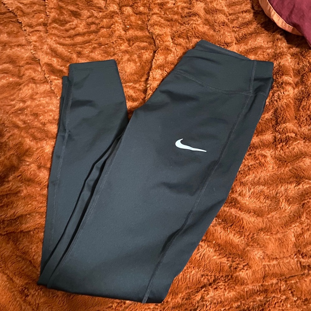 Nike legging. Never worn missing tags.